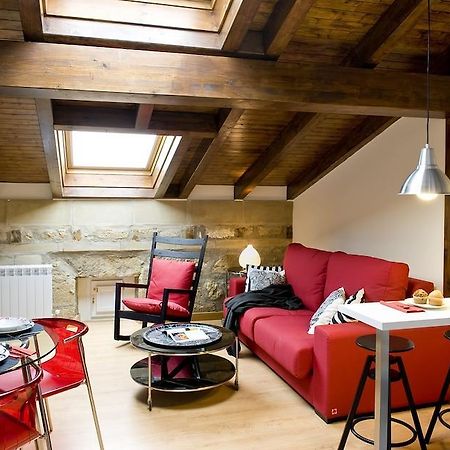 Apartamentos Turisticos Los Zapatos Morados Haro Bagian luar foto